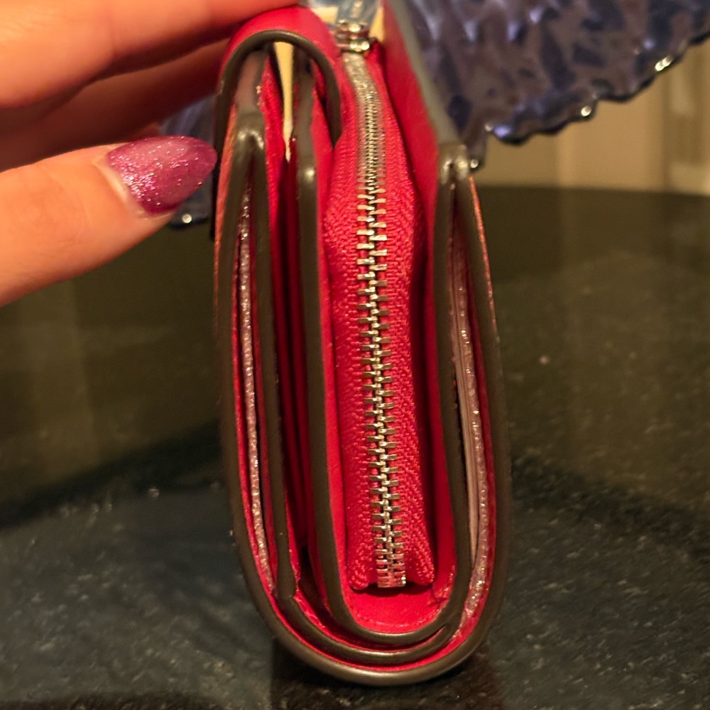 Michael Kors NEW Raspberry Card Suits Wallet - Picture 4 of 6